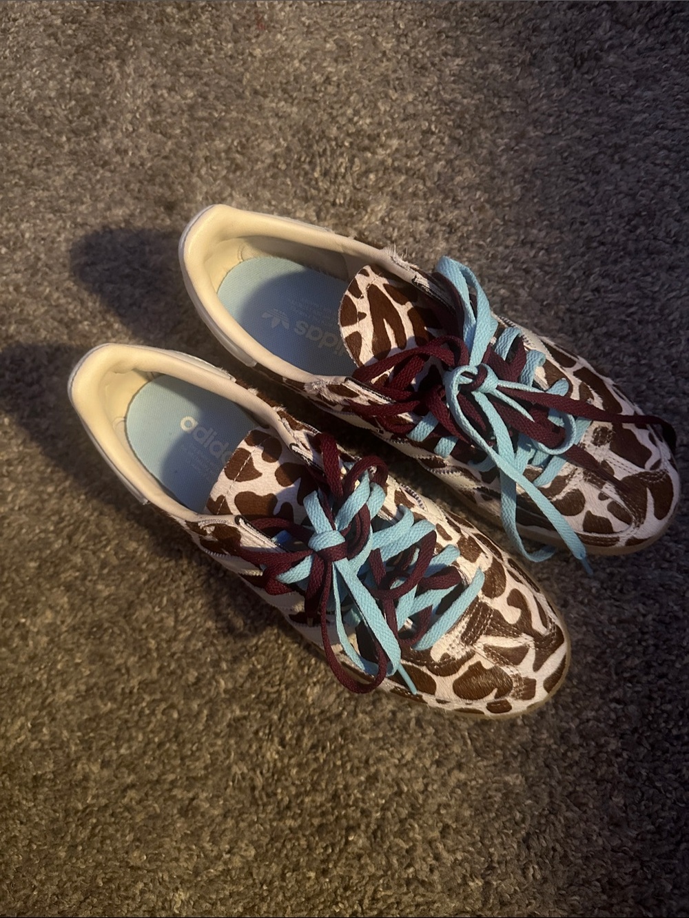 Leopard Print Women's Sneakers with Two-Tone Laces size 8 women $85